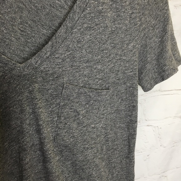 NEW Madewell Grey Whisper Cotton V-Neck Pocket Tee Size XS - Picture 8 of 12